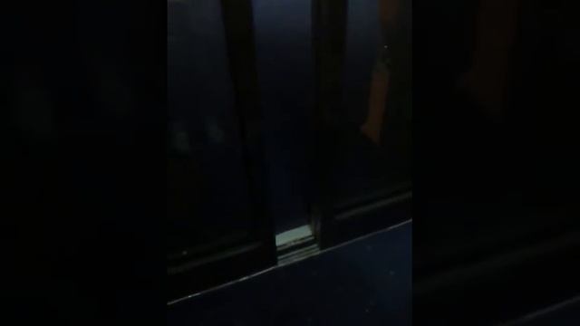 lift at the odeon cinemas cardiff,wales смотреть онлайн