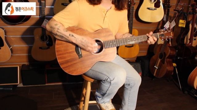 [테일러기타] 테일러 GS Mini-e Koa 기타 리뷰 (Taylor GS Mini-e Koa Guitar) смотреть онлайн