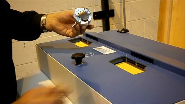 Herzog HT350 Dual Disc Linisher смотреть онлайн