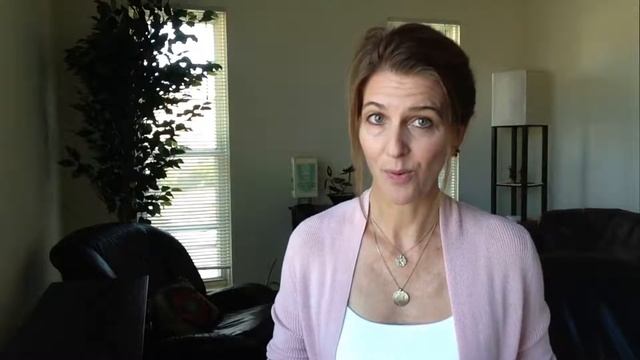 Ask Mira Ages in Family Yoga Class смотреть онлайн