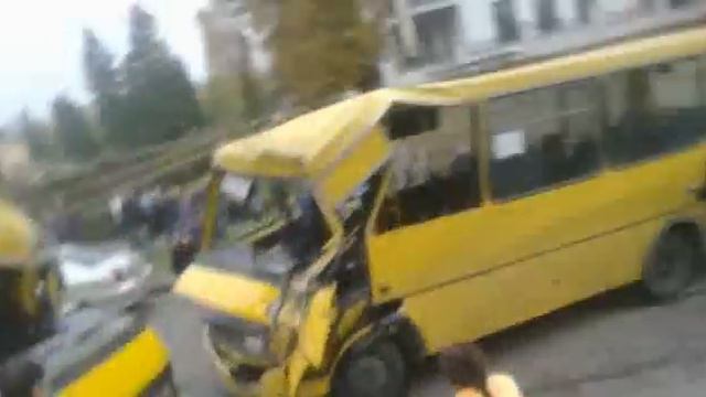аварія у львові смотреть онлайн