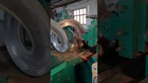 Видео работы станка для производства шнековой спирали