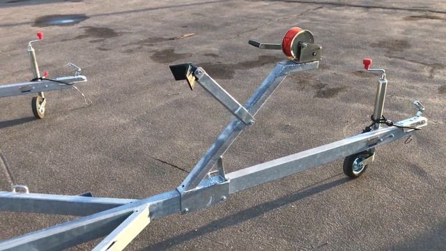 Лодочный прицеп ЛАВ 81014А смотреть онлайн