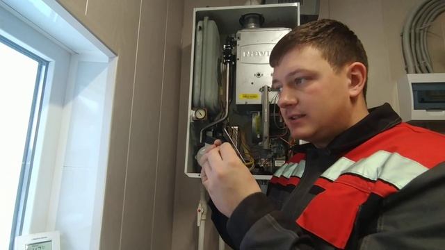 ПРИ ОТКЛЮЧЕНИИ КОТЛА NAVIEN ОБРАЗУЕТСЯ ЛУЖА ВНУТРИ.Причина проста..... смотреть онлайн