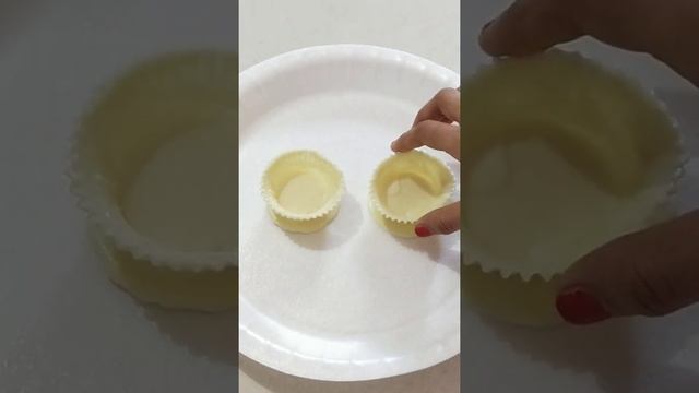 How To Make Edible Chocolate Dessert Cups|white Chocolate Cupcake| #shorts #ytshort #cake #ytshorts