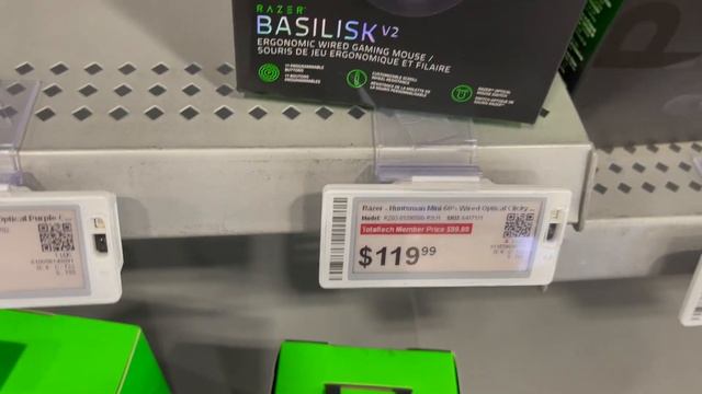A MAIOR LOJA DE ELETRÔNICOS DOS ESTADOS UNIDOS (Daily Vlog) Visitamos a loja da Best Buy em Orlando смотреть онлайн