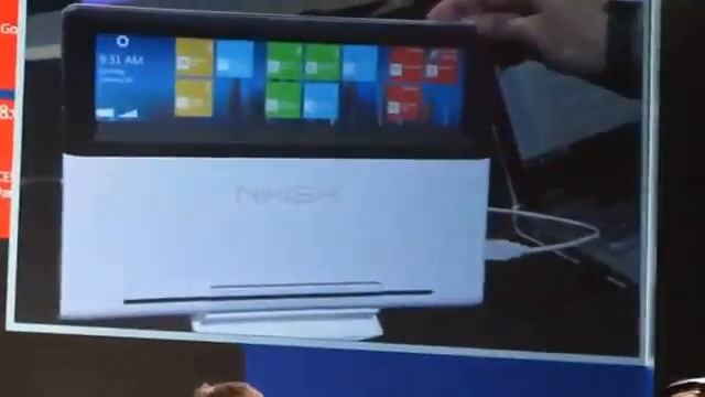 Intel Nikishki Transparent Touchpad Gestures Demo [CES 2012] смотреть онлайн