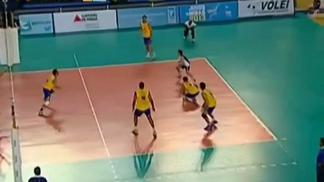 Sul-Americano de Volei Masculino 2013 - UPCN San Juan (ARG) 3 x 0 Buenos Aires Unidos (ARG) смотреть онлайн