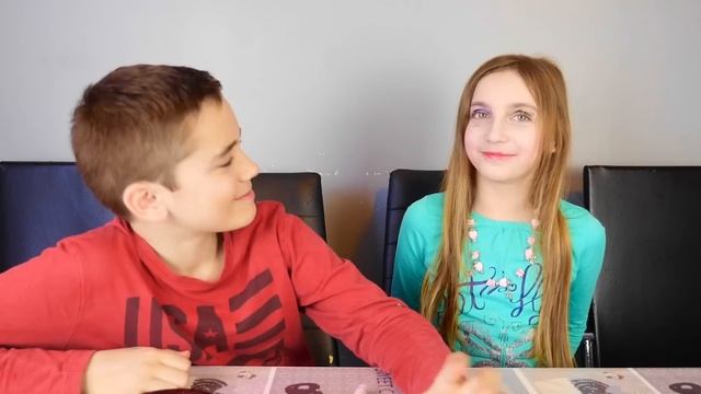 MAKEUP CHALLENGE Garçons VS Filles - Swan & Néo maquillent les filles... смотреть онлайн