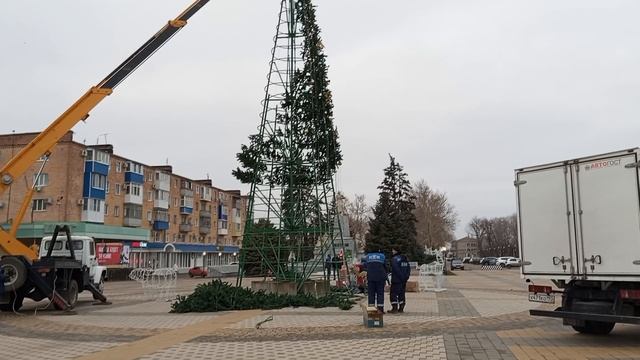 Ёлка в Тихорецке всё!