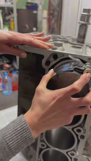 Сборка двигателя Mercedes-Benz GL-Class m273.963 
V8 - 5.5L Часть 2