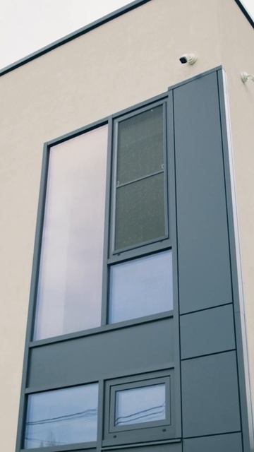 Алюминиевые окна — это действительно дорого? Узнаем об этом у хозяйки дома #алютех #алюминиевыеокна смотреть онлайн