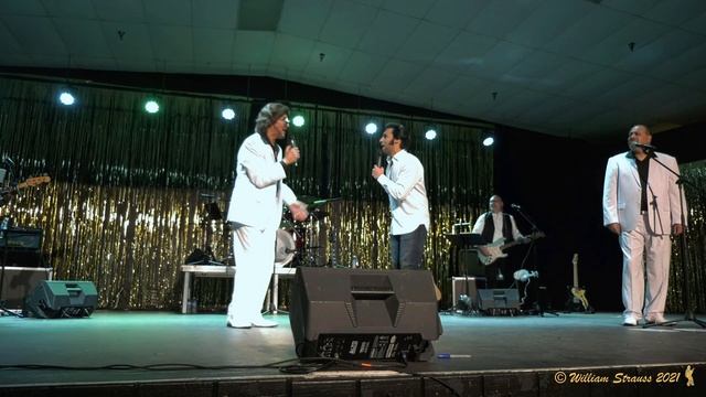 Jive Talkin' Tribute To The Bee Gees With Cote Deonath - "Sherry" смотреть онлайн