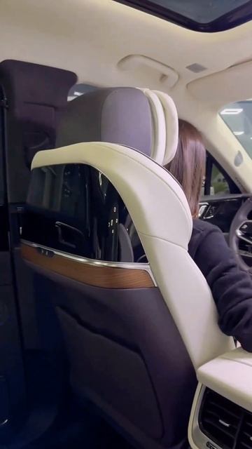Hongqi E-HS9, EV-car. #chinesecar #китайскийавтомобиль #hongqiehs9 #evcar #asmrcar #foryou смотреть онлайн