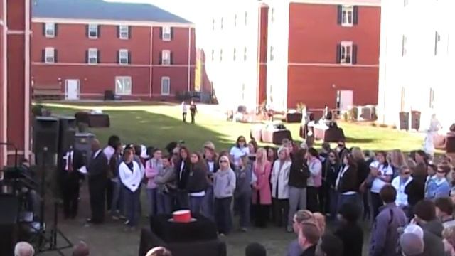 Pi Kappa Phi Yetti Run through Greek Dedication смотреть онлайн