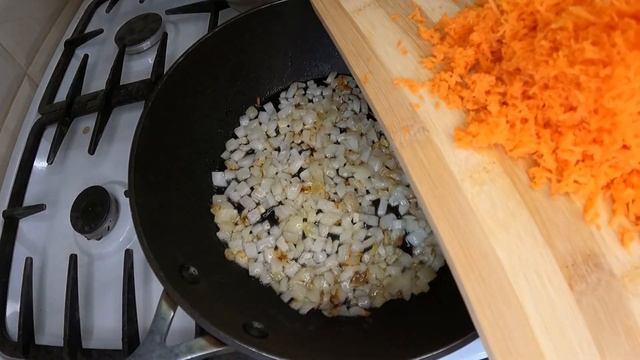 Бюджетное и сытное ГОРОХОВОЕ ПЮРЕ - очень вкусное! смотреть онлайн