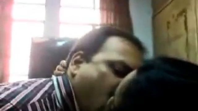 hidden kiss смотреть онлайн