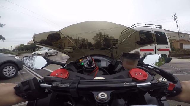 Kawasaki ZX 10 R смотреть онлайн