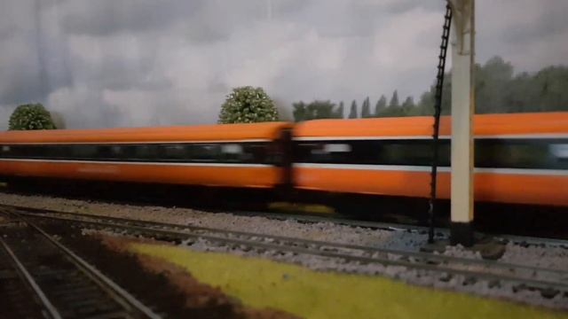 Small Train Coming Nicky Cox GGTV SUN28MAR21 1 смотреть онлайн