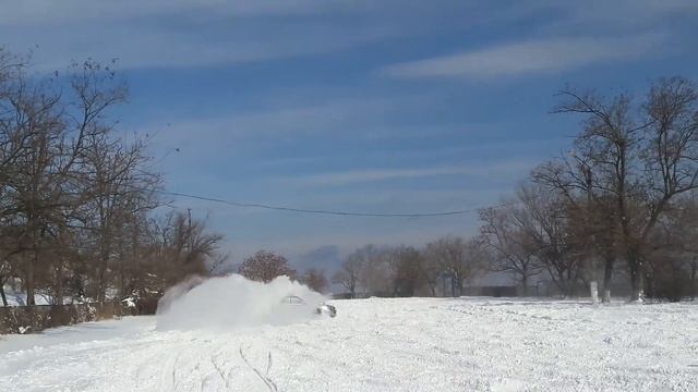 Субару- дрифт по снежной Одессе смотреть онлайн