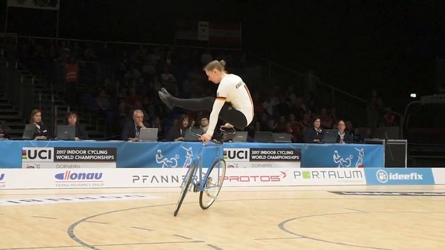 Milena Slupina Vorrunde - WM 2017 in Dornbirn | Kunstrad смотреть онлайн