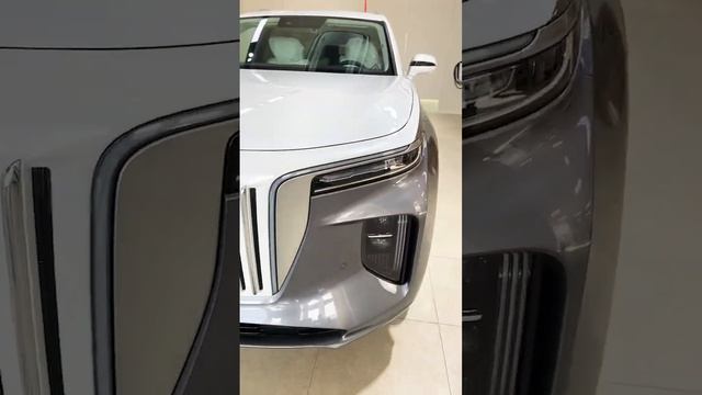 Hongqi E-HS9 китайский Rolls Royce смотреть онлайн