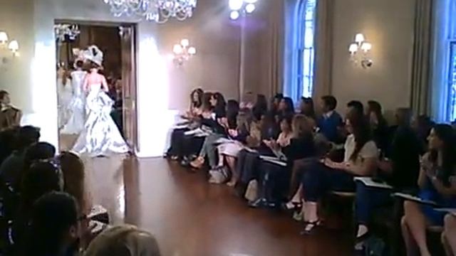 Carolina Herrera Bridal Show NYC смотреть онлайн