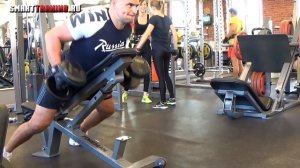 Широчайшие мышцы спины | Тяга с гантелями лежа на скамье.