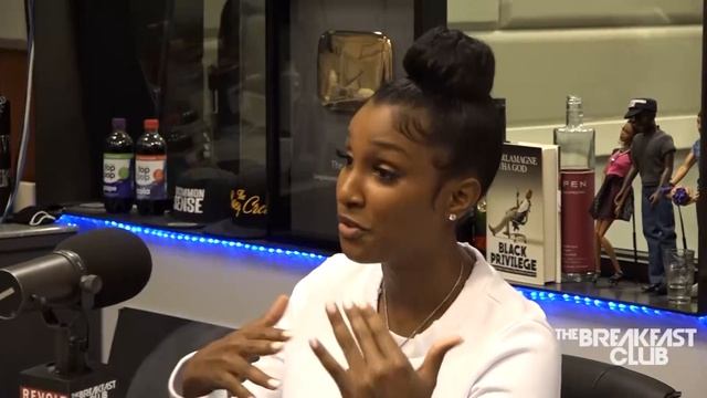 Bernice Burgos Addresses Dating Rumors, Plastic Surgery & Entrepreneurship смотреть онлайн
