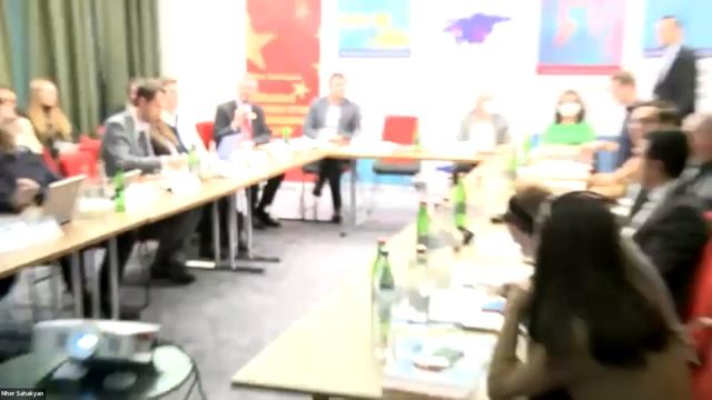 Panel 6. China and Russia in Southeast and East Asia: Cooperation and Disputes between Powers смотреть онлайн
