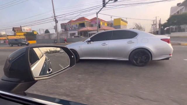 Sunday afternoon drive through Kingston смотреть онлайн