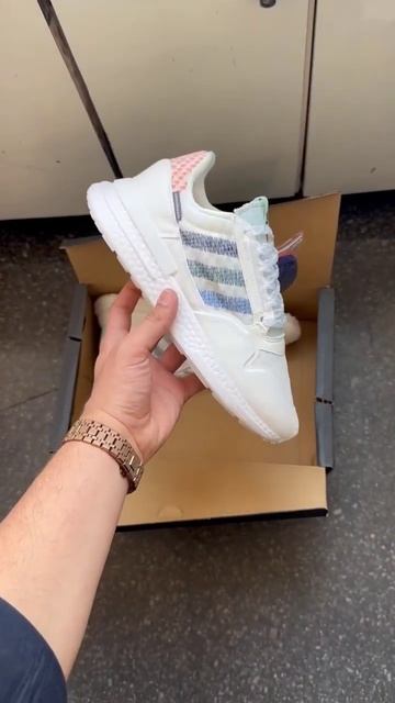 *Adidas ZX500 RM COMMONWEALTH*With og box📦size*40to44*100%AssuredQuality*Most Demanded shoes 💥 смотреть онлайн