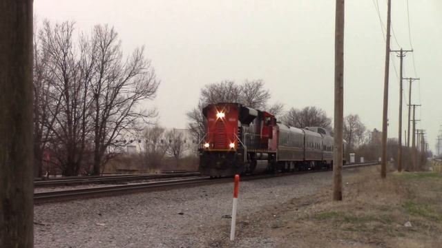 LHF CN SD70M-2 pulls CN Passenger Cars through Plainfield, IL 4/11/19 смотреть онлайн