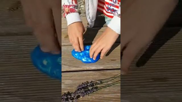 Показываю слайм космос✨🌌🌑🌈. Как вам мой фон?🌾❤💜💙 смотреть онлайн