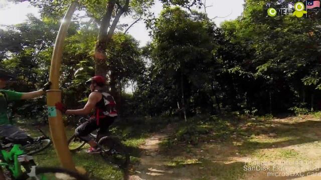 A Bike Adventure with GoPro HERO3+ Black Edition смотреть онлайн