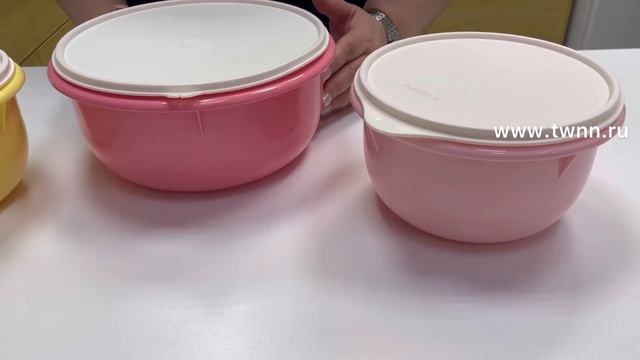 Замешиваем тесто, храним продукты, транспортируем в Замесочных блюдах Tupperware смотреть онлайн