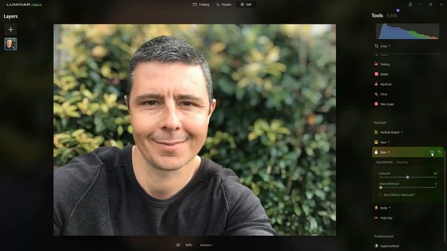 Luminar Neo Tutorial - How to edit Selfies and Portraits смотреть онлайн