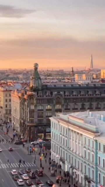 забронируй лето в Санкт-Петербурге