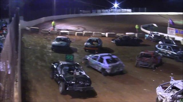 10/21 Lake Cumberland Speedway Derby Mini Car Heat 3 смотреть онлайн