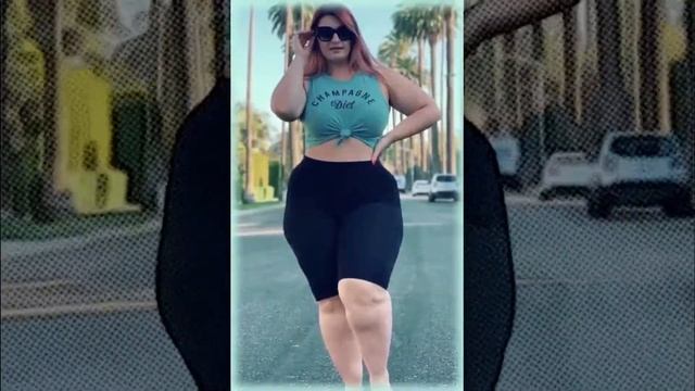 Ioana Chira's Latest Curvy Casual Fashion Outfits 2020 | Plus Fashion