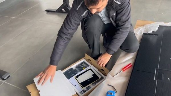 Samsung The Frame 65 Inch TV Unboxing & Installation