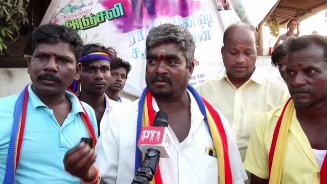 Eid Al-Fitr 2024: नमाज अदा करने के लिए Jama Masjid और Nizamuddin Dargah पर भारी भीड़ | Eid 2024 смотреть онлайн