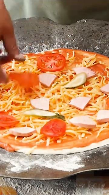 ПИЦЦА на садже на углях за 1 минуту. #shorts смотреть онлайн