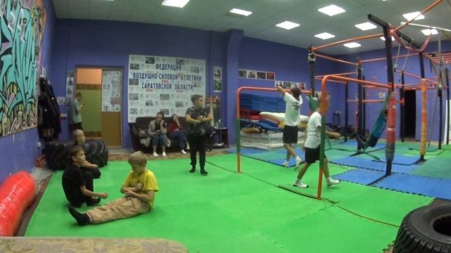 НаРодная ГимнАсТиКа 1075-2 в Клубе Воздушно-Силовой Атлетики. СКК "Вместе" смотреть онлайн