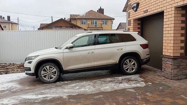 Работа электропривода крышки багажника после загрузки измененной параметрии.