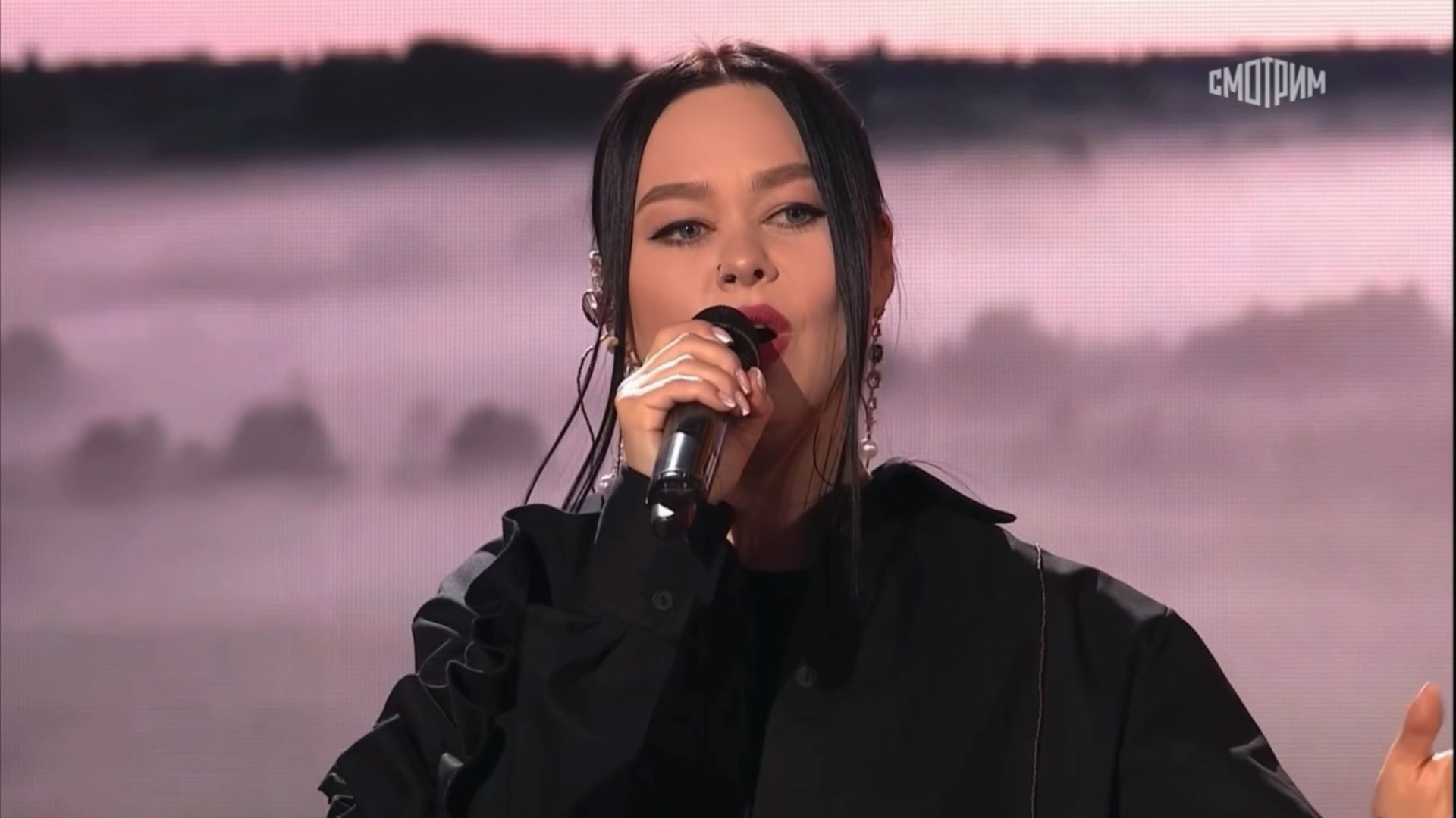 Виктория Барс - Конь («Песни от всей души» 23.02.23) смотреть онлайн