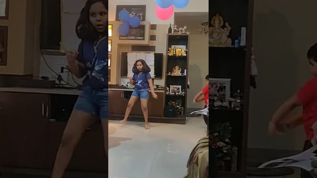 Vanessa expressions and lovely dance смотреть онлайн
