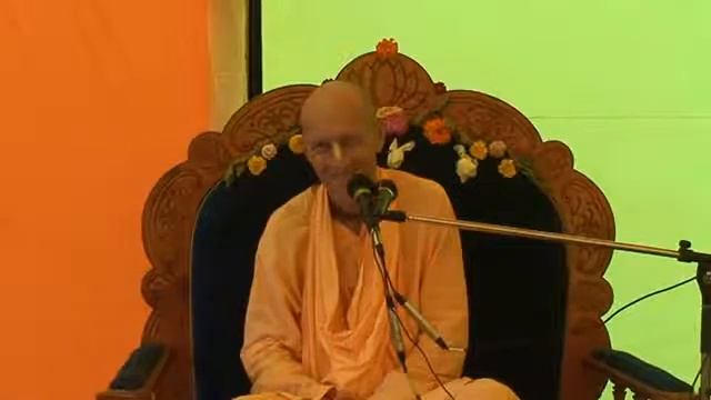 About matajis Vrishabhana Tanaya, 25 07 2013, HH Bhakti Vikash Swami with Russian Translation смотреть онлайн