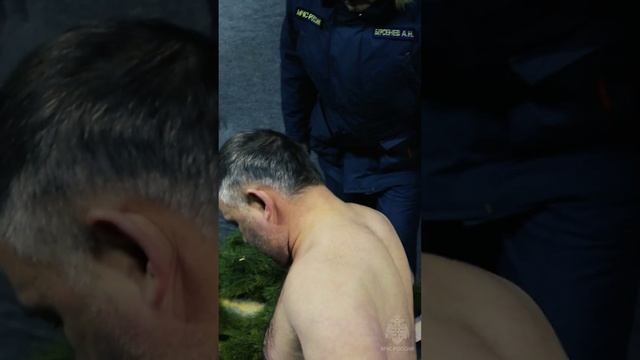 ☦Итоги крещенских купаний в Свердловской области смотреть онлайн