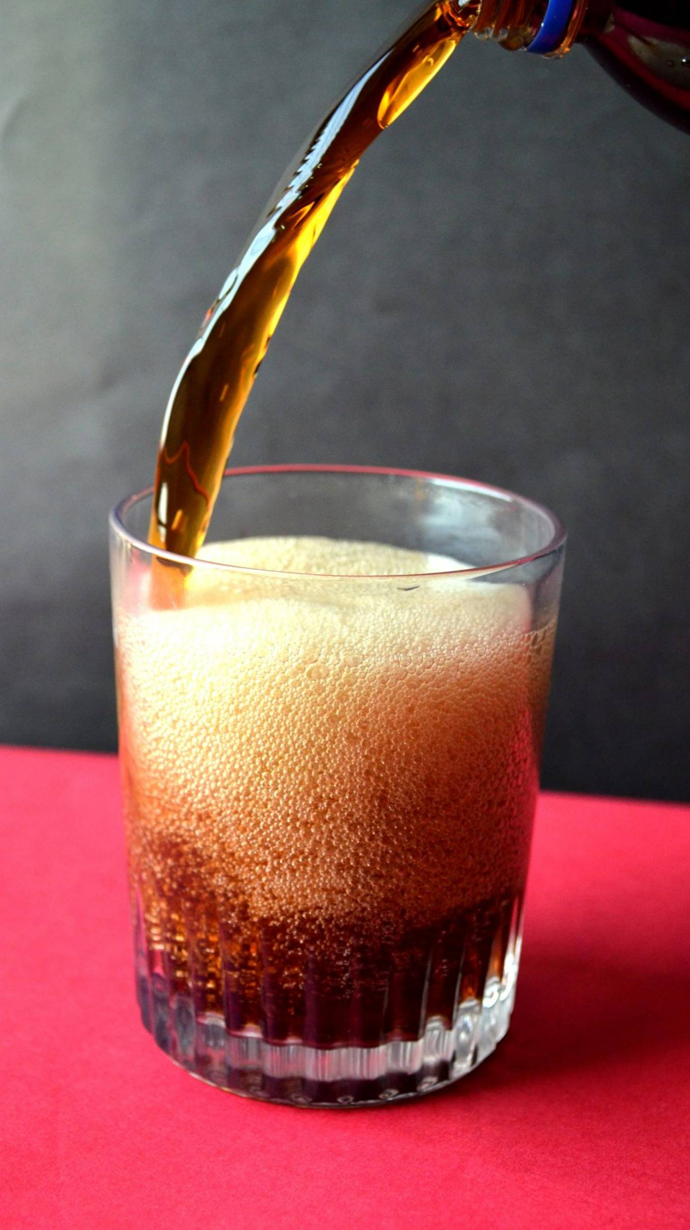 🥤 Масштабы катастрофы: учёные измерили реальный вред сладких напитков